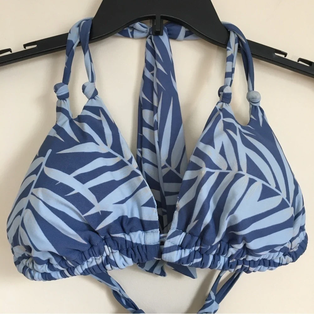Xhiliration Blue Palm print Adjustable Straps Swimsuit Bikini Top